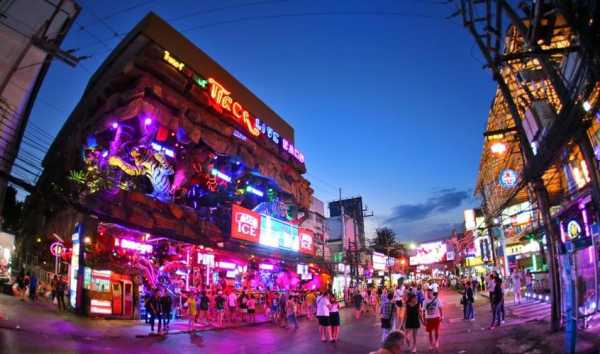 泰国嘉年华步行街（泰国 步行街）-图2