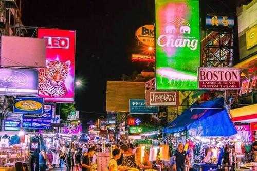 泰国哪个夜市最好玩（泰国夜市干净吗）-图1